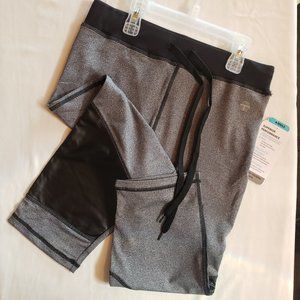 Therapy Legging Womens Training Capri Medium